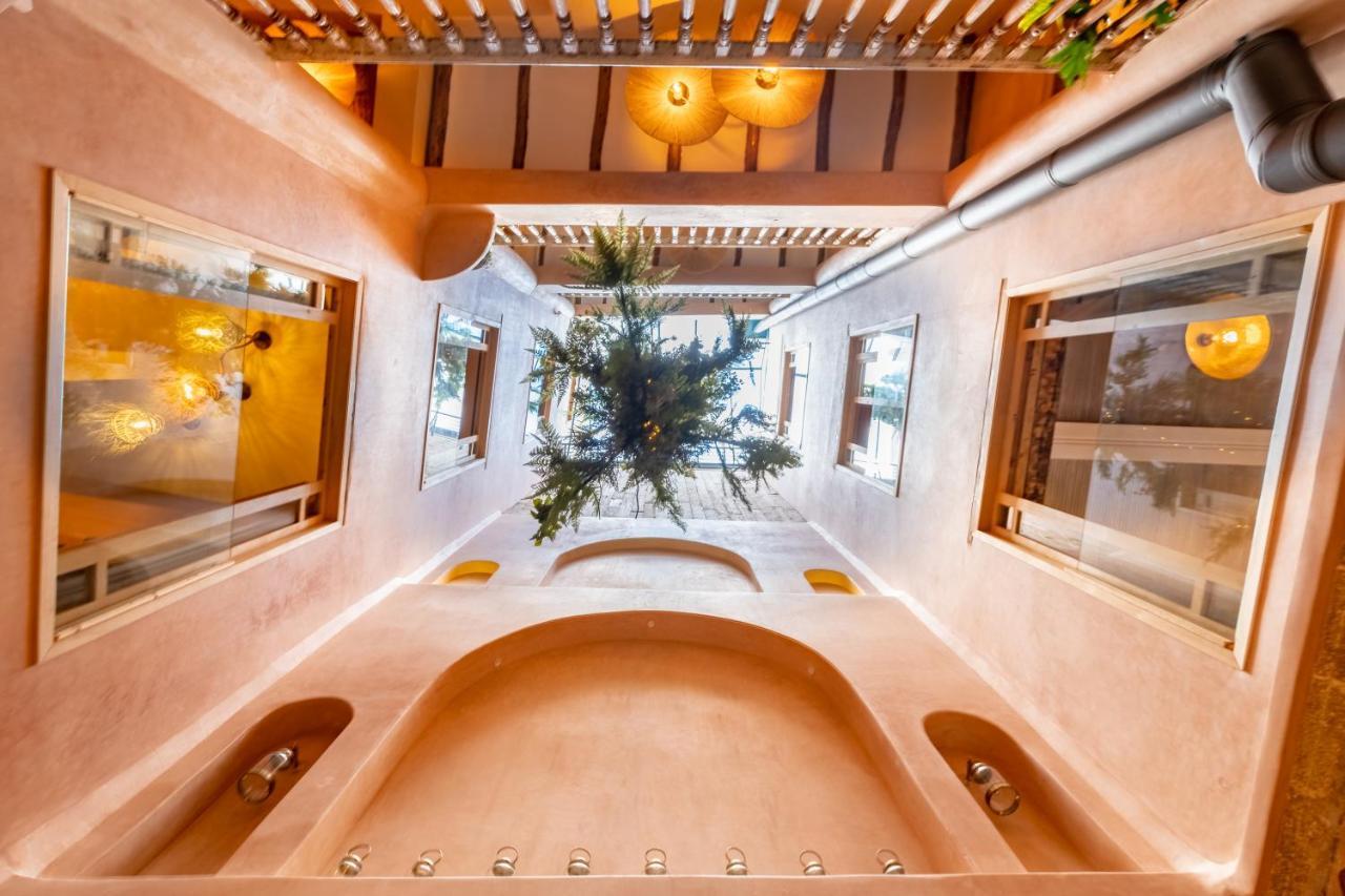 Mama Lova Hotel, Riad, Restaurant & Spa Essaouira Exterior photo